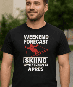 Fallschirm Skifahrer T-shirt for skiing enthusiasts and fun outdoor adventure lovers.